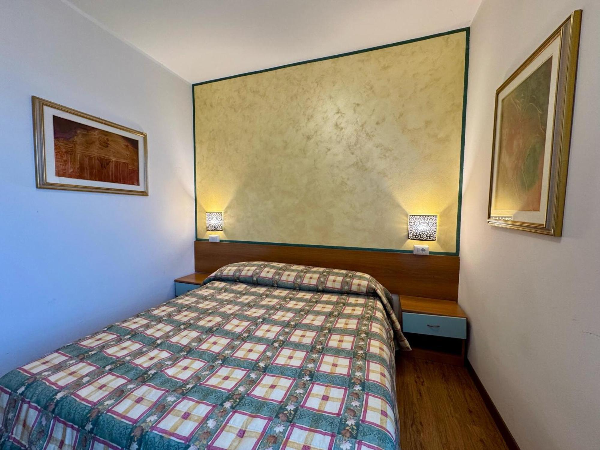 Premium Apartments Peschiera Peschiera del Garda Eksteriør bilde