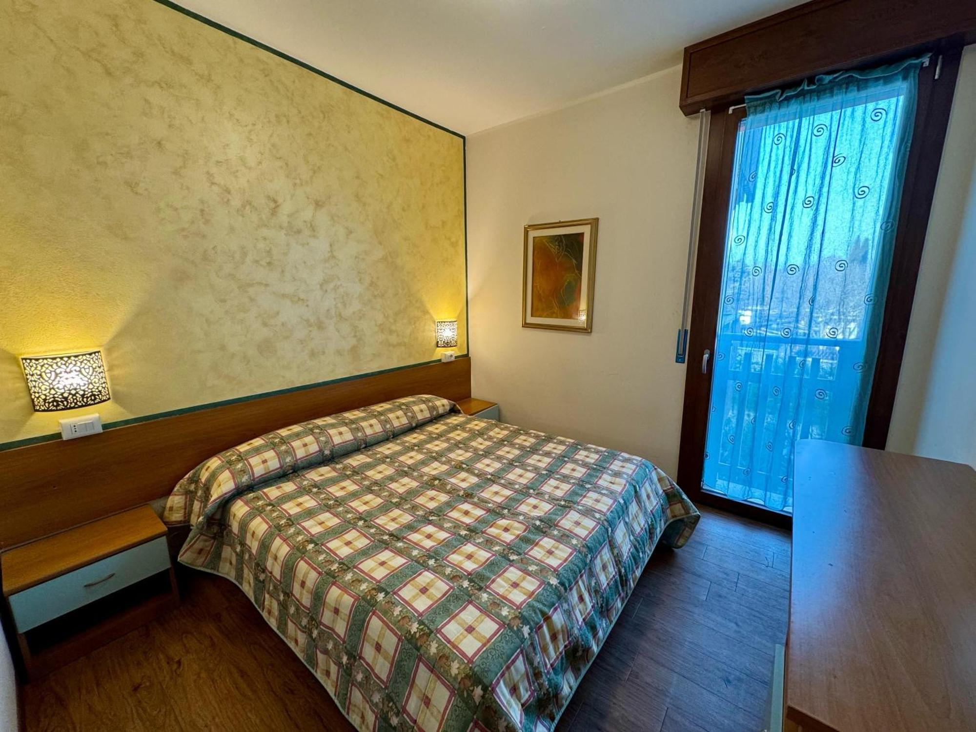 Premium Apartments Peschiera Peschiera del Garda Eksteriør bilde