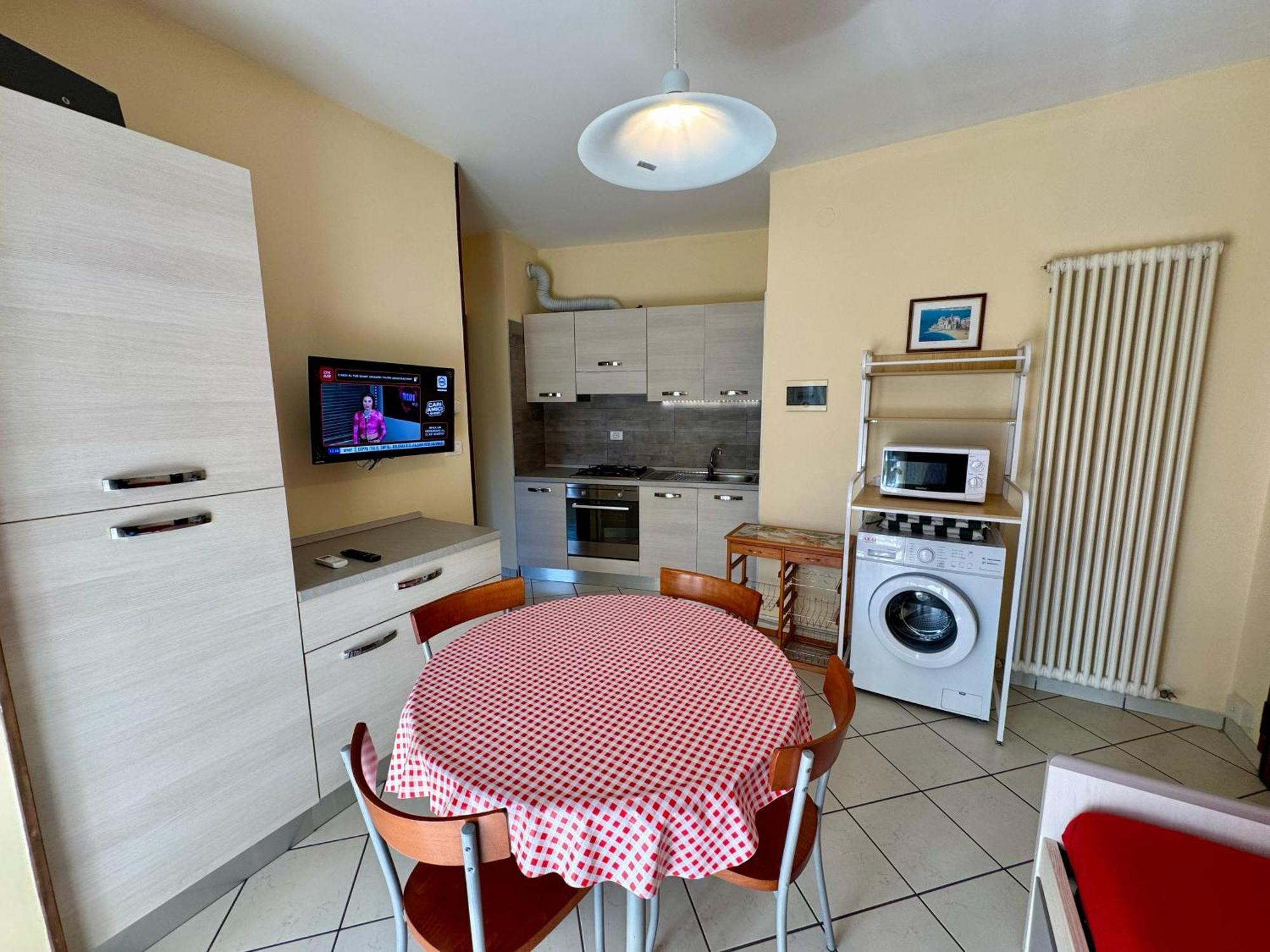 Premium Apartments Peschiera Peschiera del Garda Eksteriør bilde